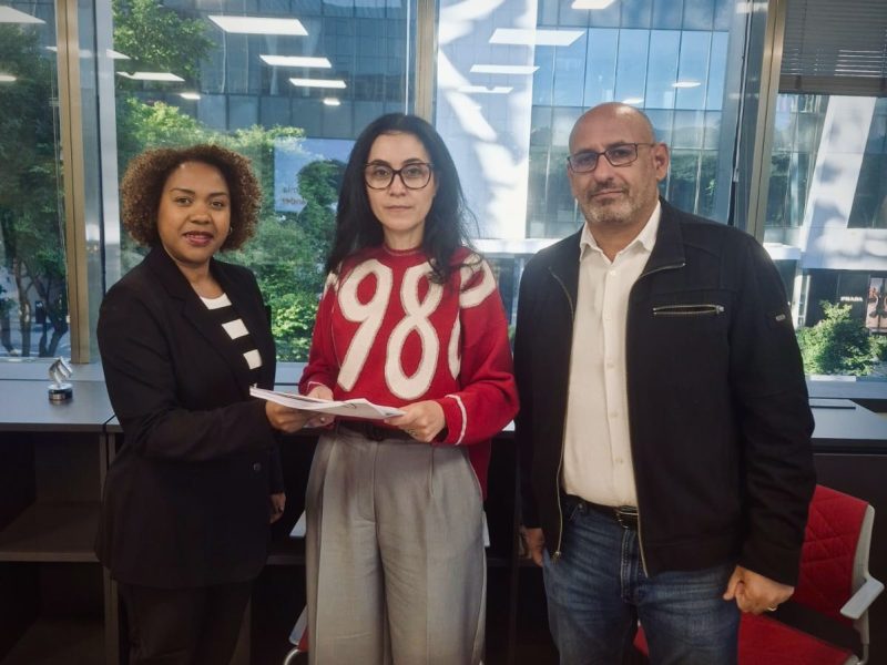 Santander - entrega de reivindicações - Contraf